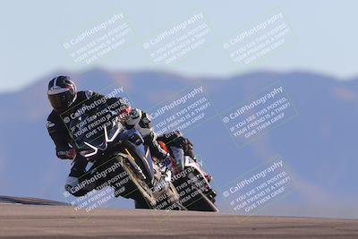 media/Nov-06-2023-Moto Forza (Mon) [[ce023d0744]]/3-Intermediate Group/Session 5 (Turn 9)/